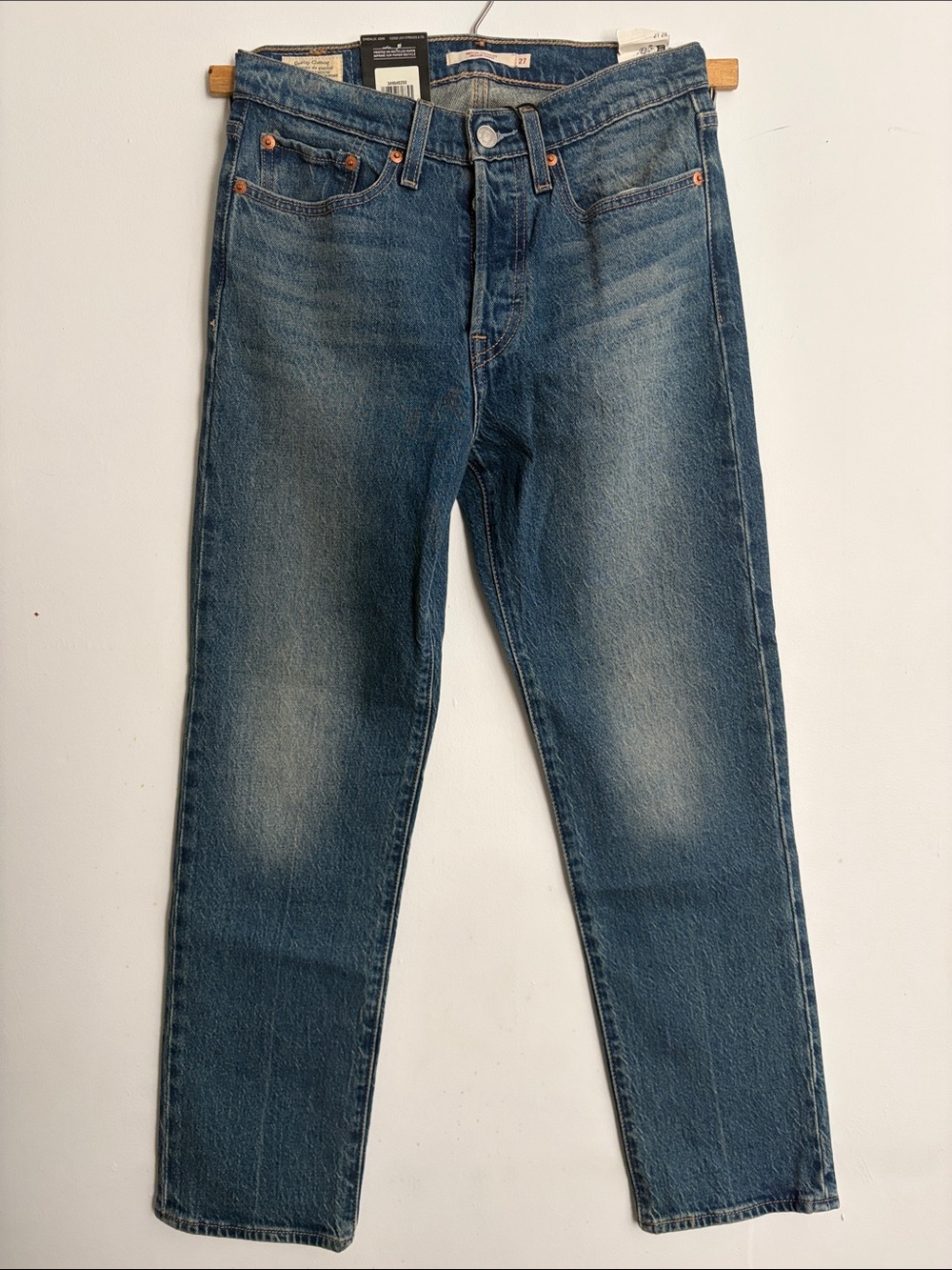 Levi's Wedgie Straight Jeans - BNWT